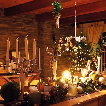 펜션 Beautiful In L Glise With A Garden And Pond